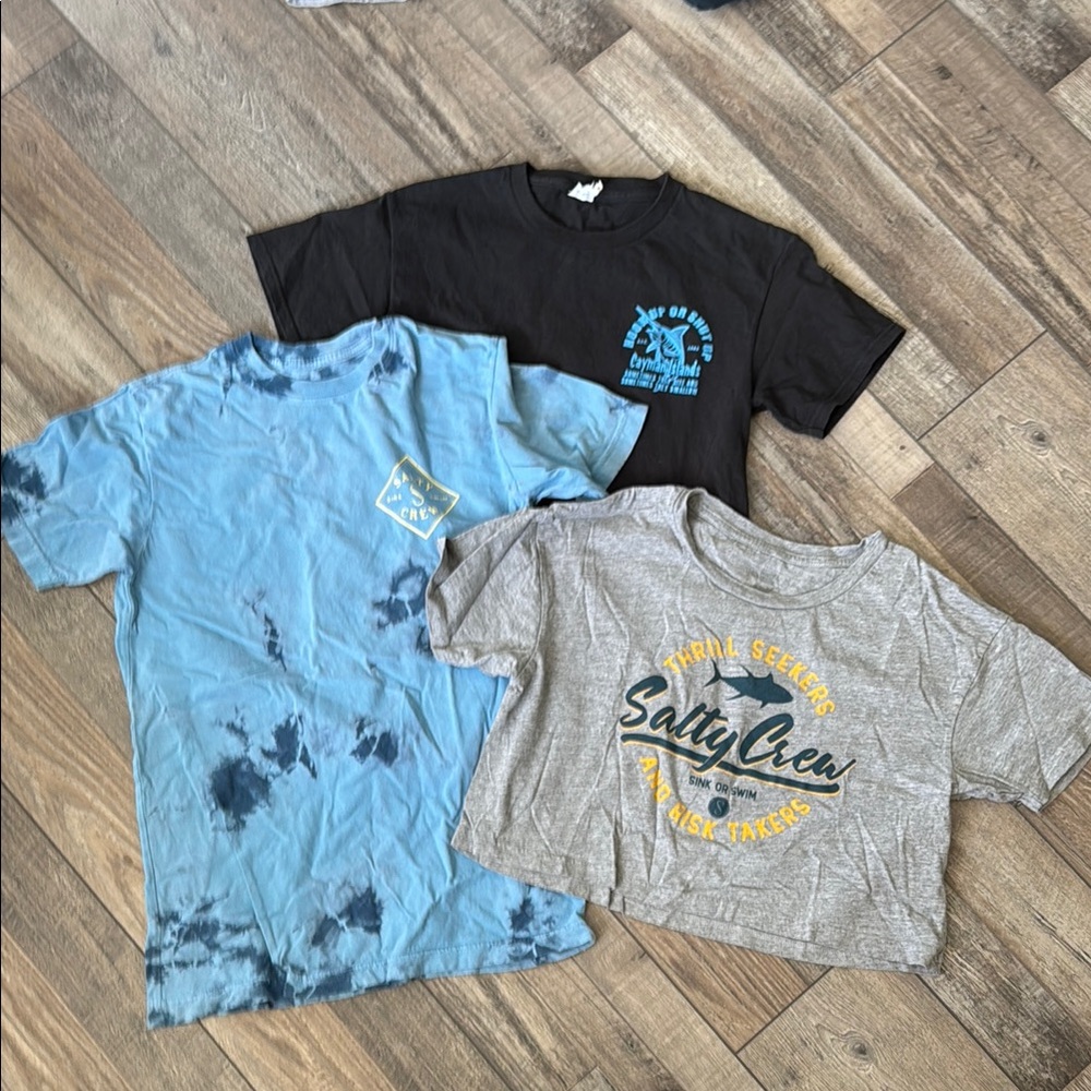 Bundle of 3 T-Shirts - Salty Crew & Cayman Islands - S